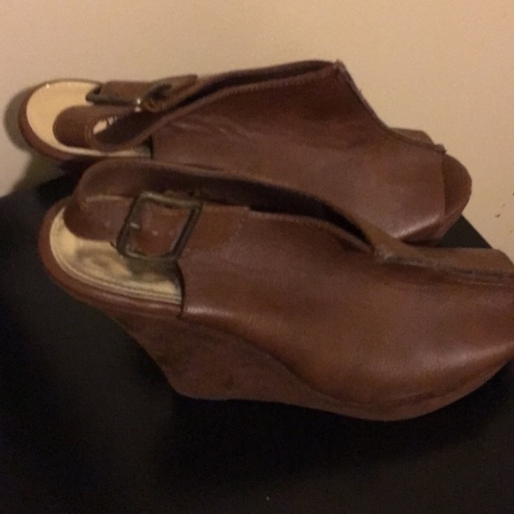 Shoes - Picture 2 of 2